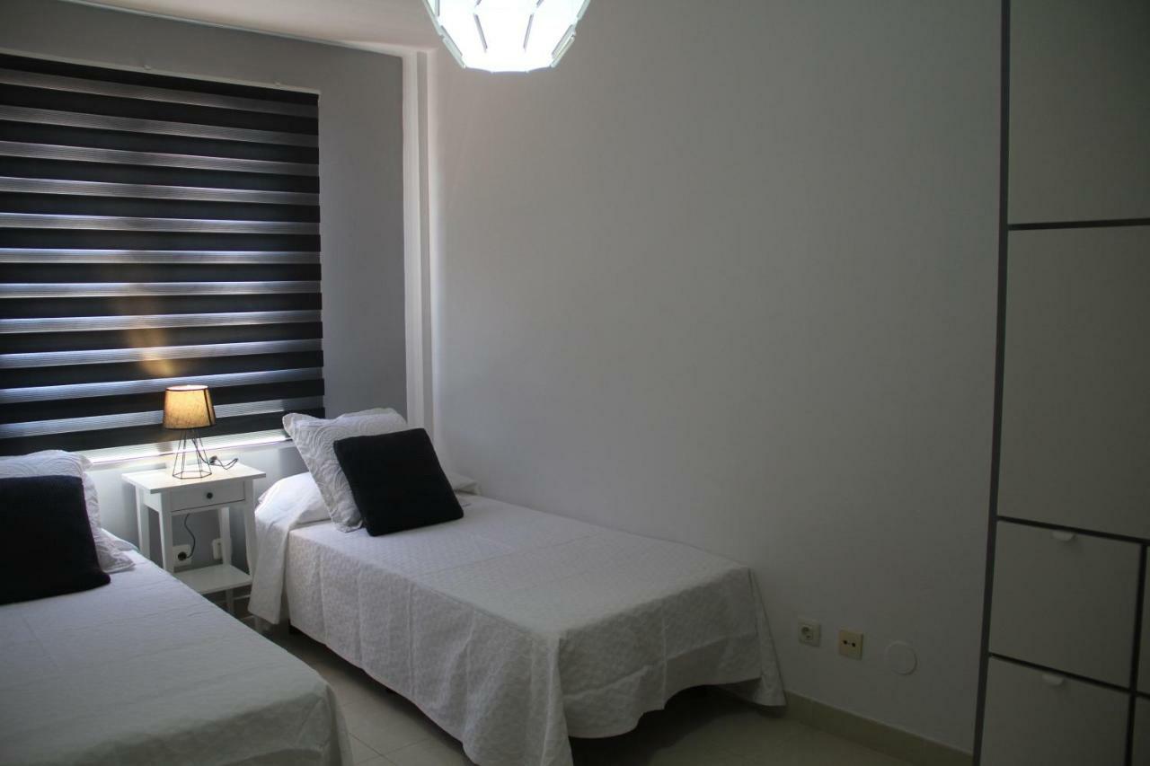 L&P Comfort Luxury House Vecindario  Exteriör bild